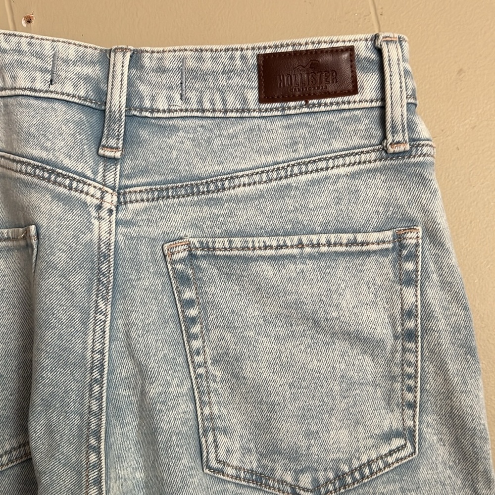 Hollister high-rise vintage baggy stretch jeans. Size 1S - Picture 3 of 4